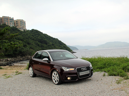 Audi_A1_Sportback_01.jpg