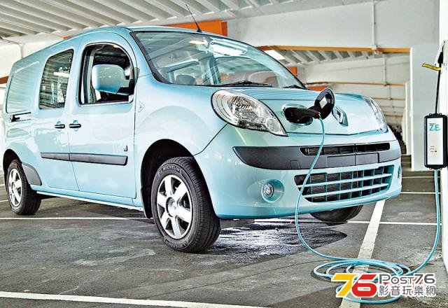 Renault_Kangoo_Maxi_ZE_02.jpg