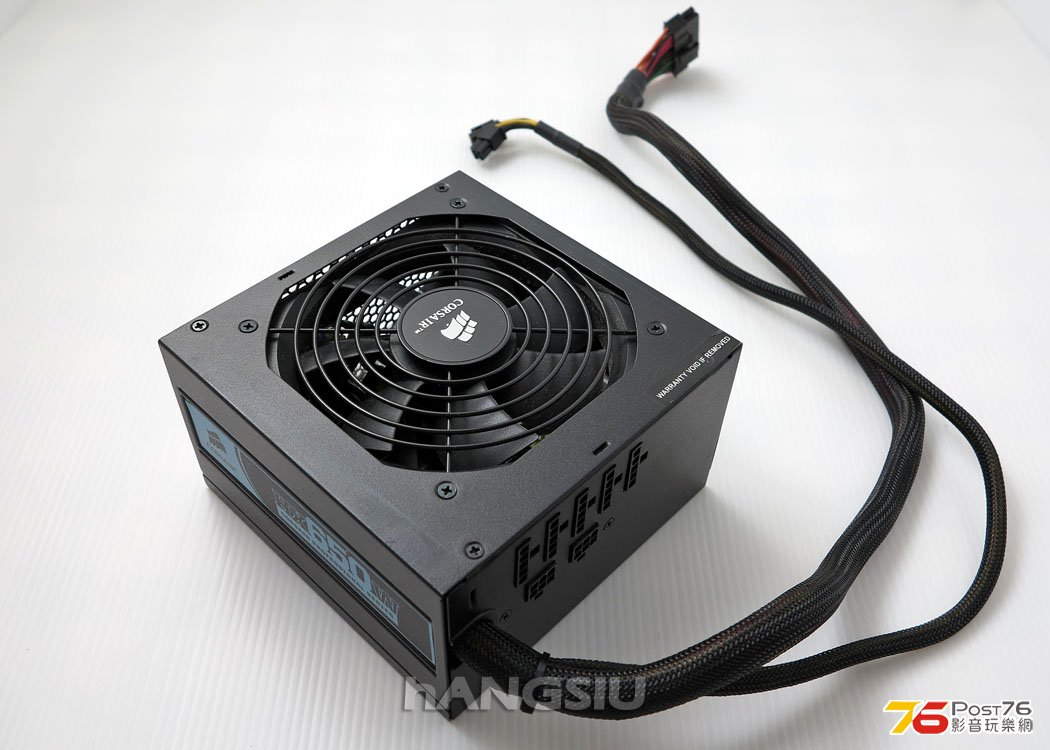 Corsair HX650 002x.jpg