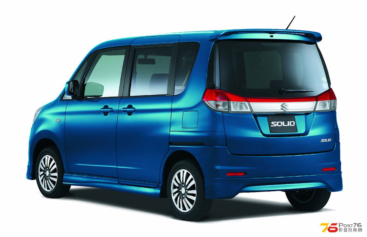 2012_Suzuki_Solio_14.jpg