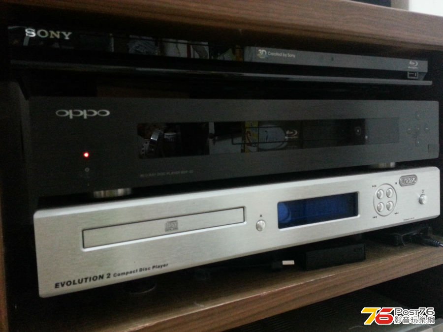 200052b3fkwvcfim5if8tb.jpg