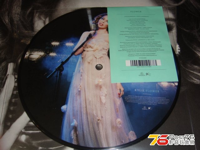 kylie_lp_single_08.jpg