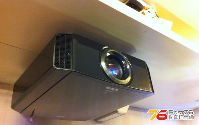 1201131335aa068fffec309c59.jpg