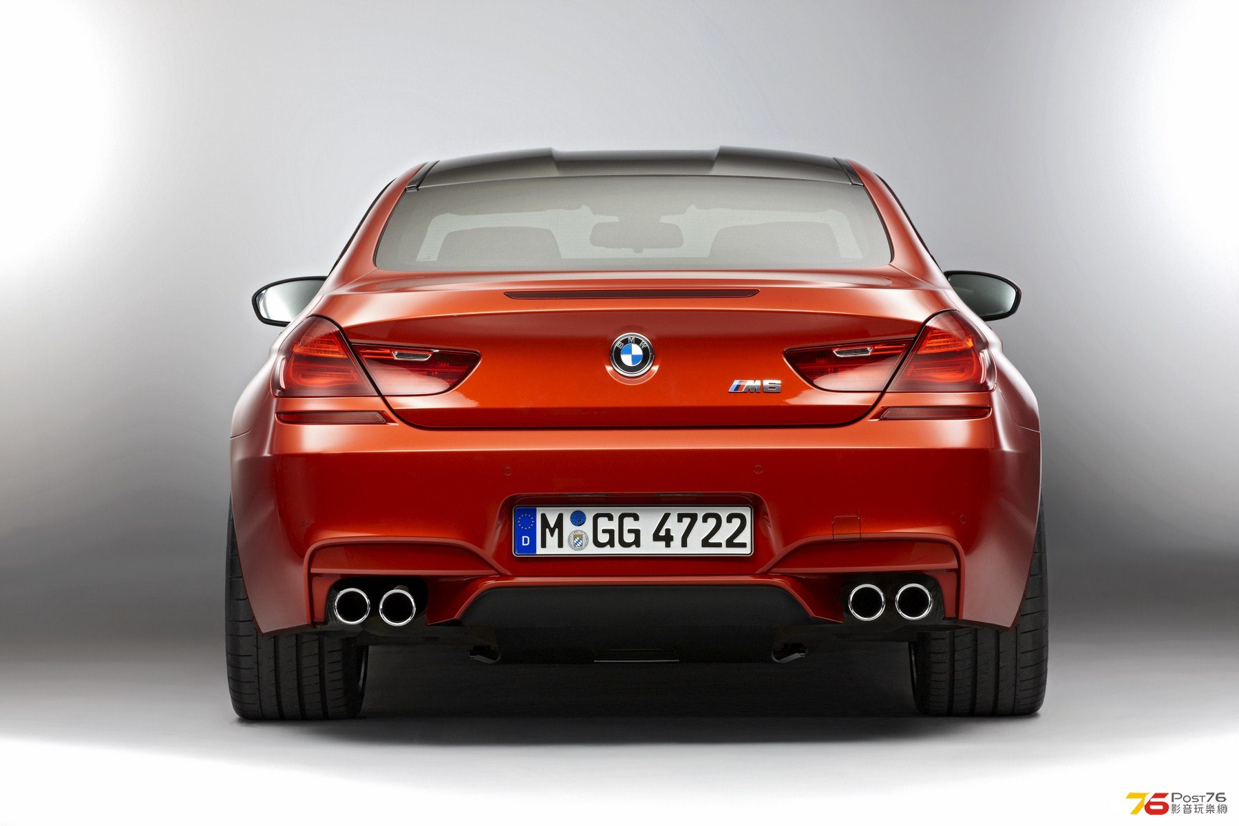 2013_BMW_M6_Coupe_08.jpg