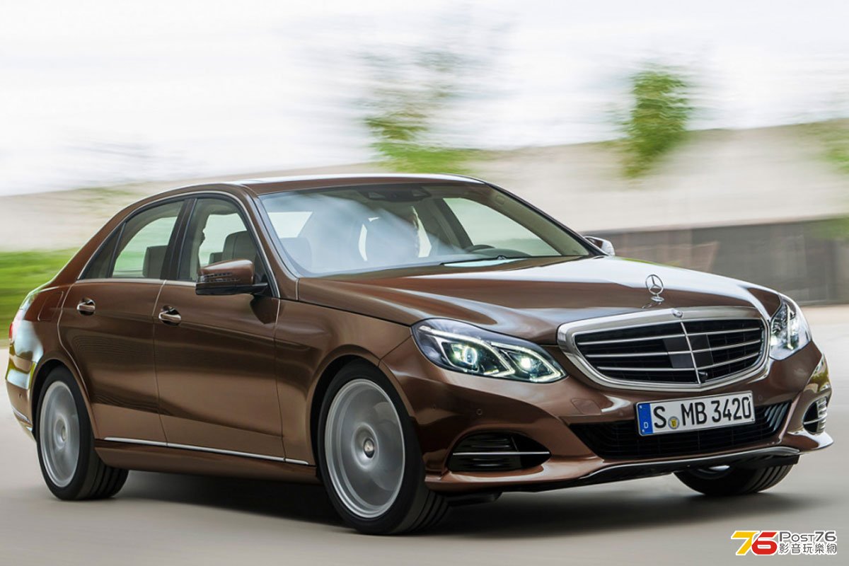 2013_Mercedes_E-Class_Facelift _01.jpg