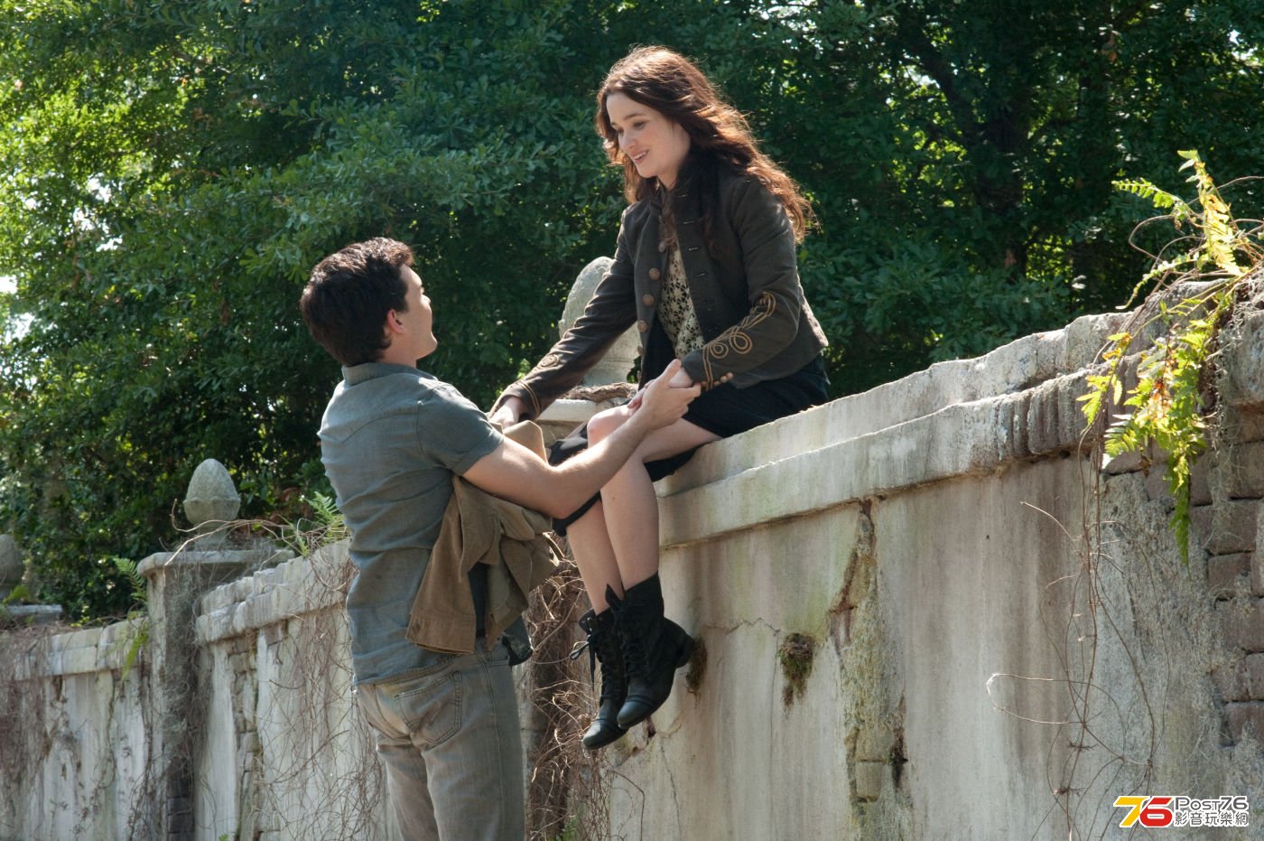beautifulcreatures_9.jpg
