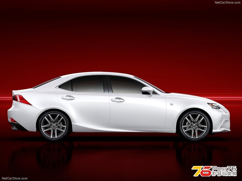 Lexus-IS_2014_800x600_wallpaper_03.jpg