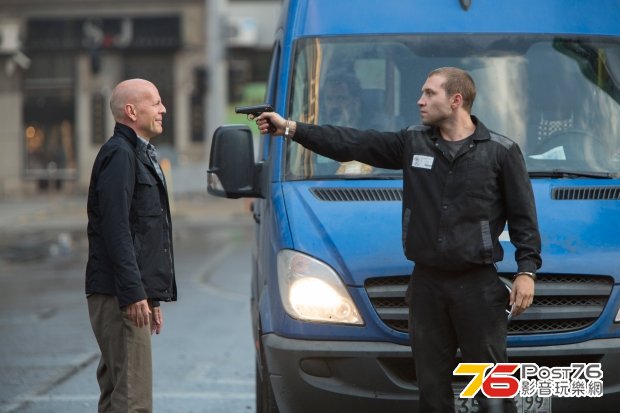 diehard5_14.jpg