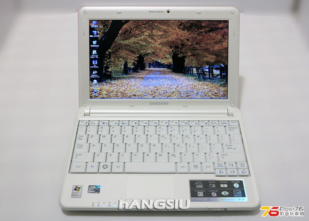 Samsung netbook 002x.jpg
