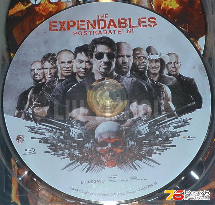 expendablesSK_disc1.jpg