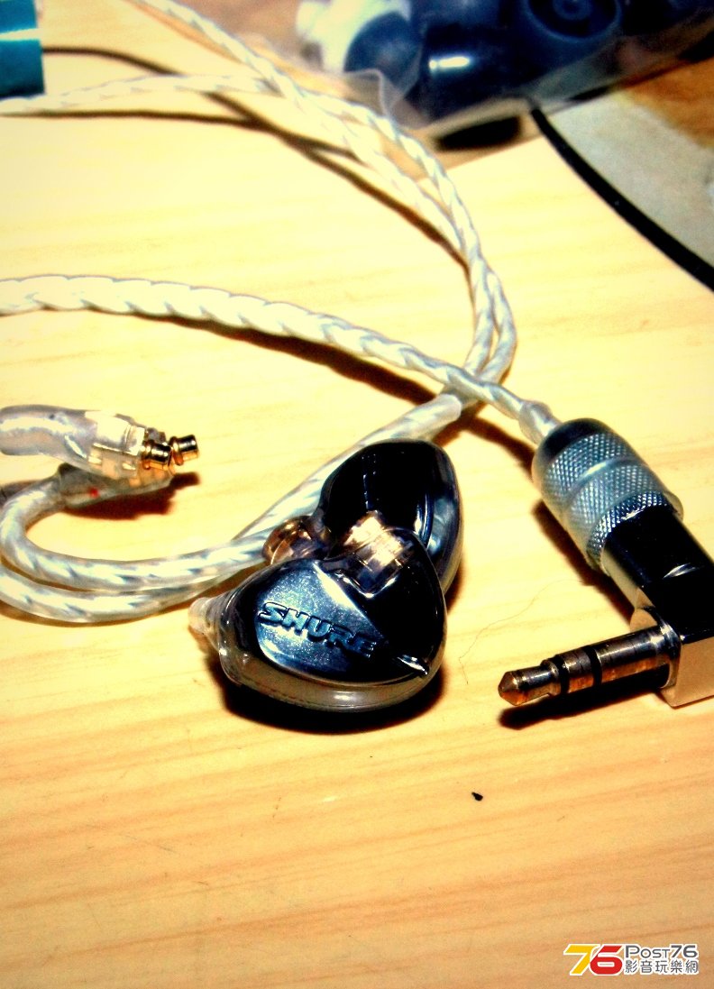 耳機實物