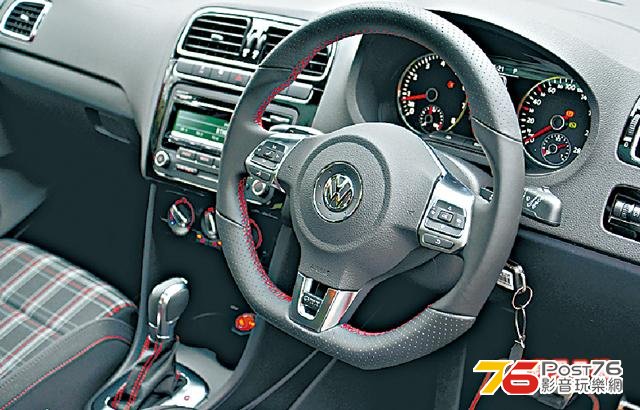 2013_VW_Polo_GTI_02.jpg