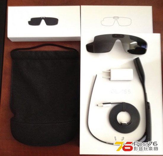 20130417_googleglass_unbox_02.jpg