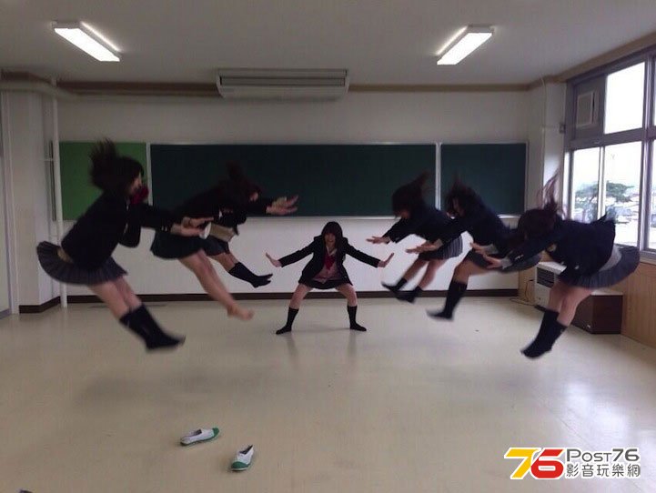 Japanese-Schoolgirls-Perform-Superhuman-Energy-Attacks-14.jpg