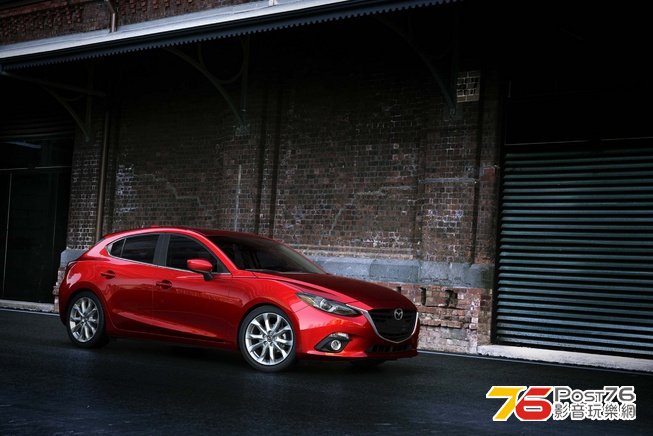 mazda3-9_653.jpg