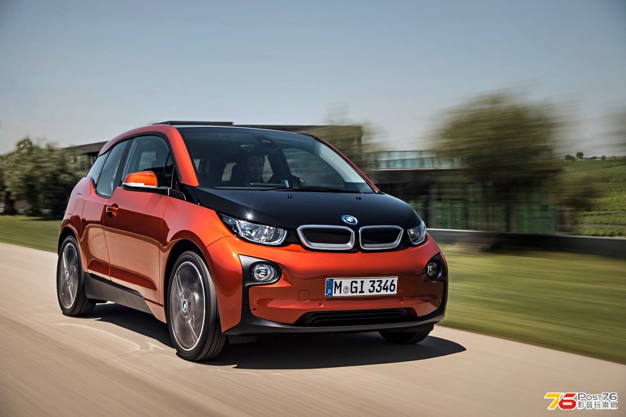 2014_BMW_i3_01.jpg