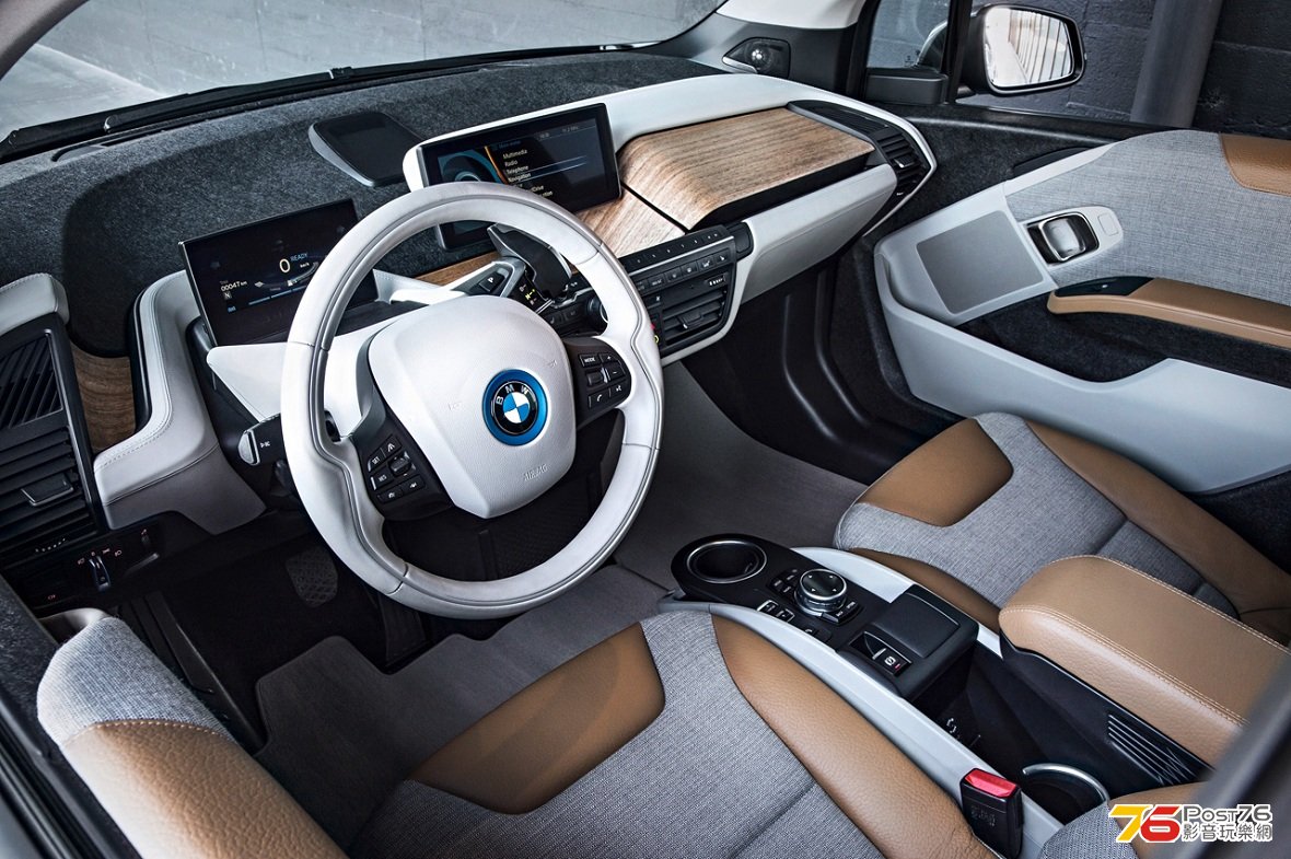 2014_BMW_i3_03.jpg