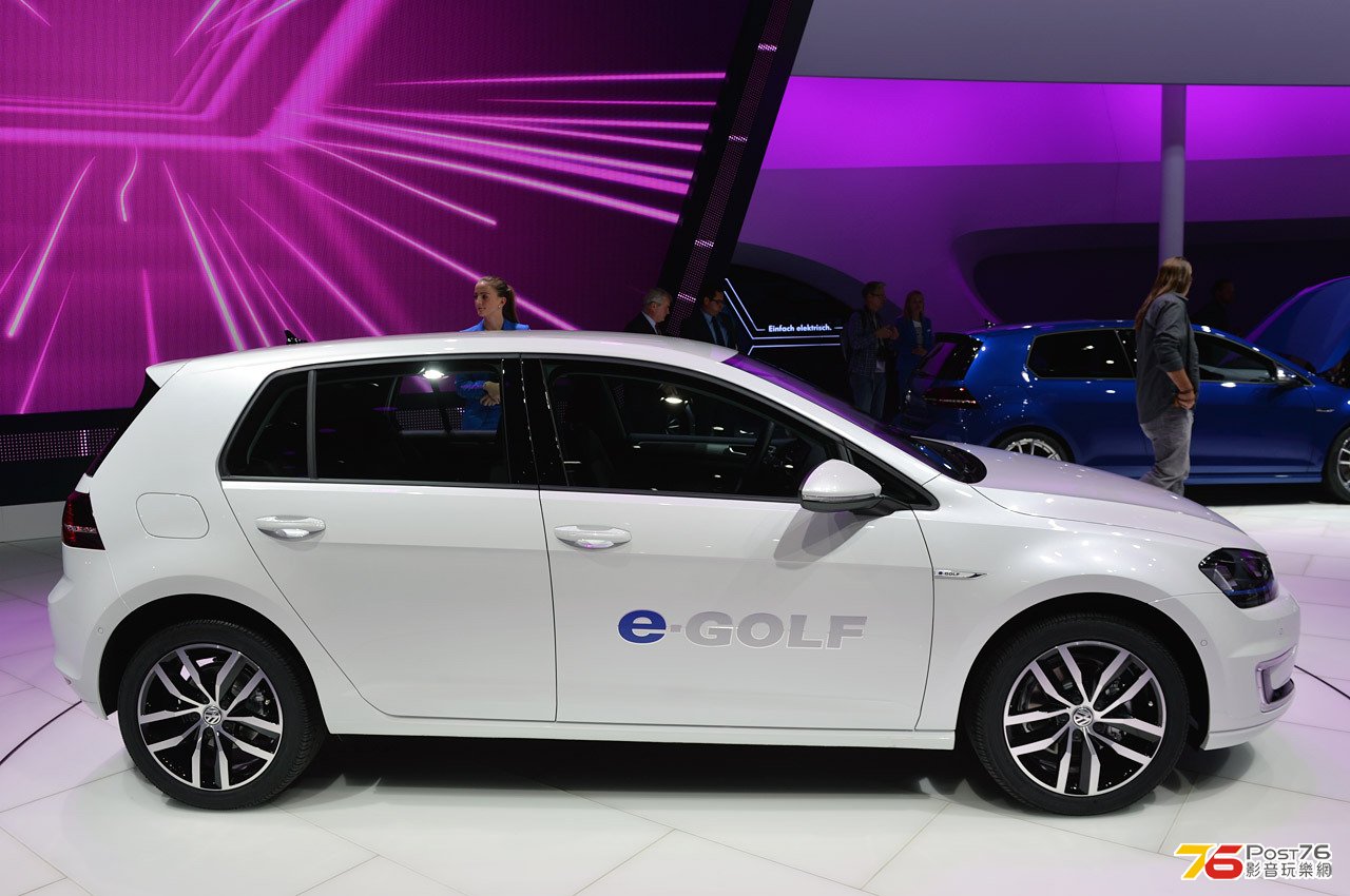 2015_VW_e-Golf_06.jpg