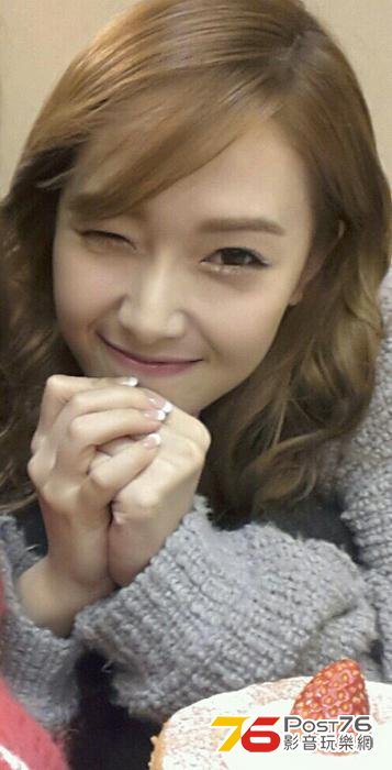 231112-jessica-snsd-new-selca.jpg