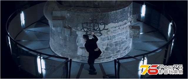 Midnight Globe 4.jpg