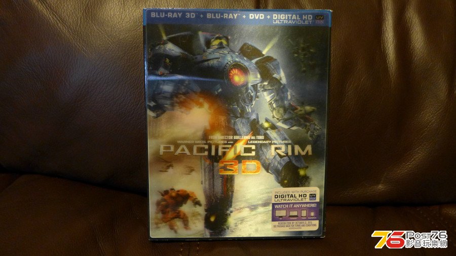 90%NEW美版2D+3D(3D有繁中)悍戰太平洋$210