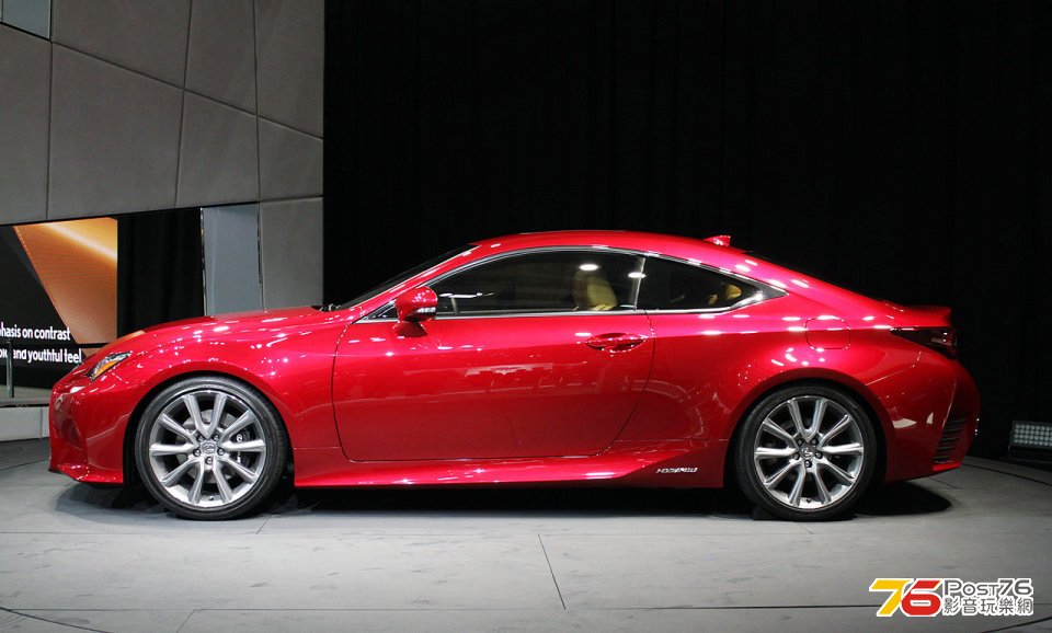 2015-lexus-rc-300h-005-1.jpg