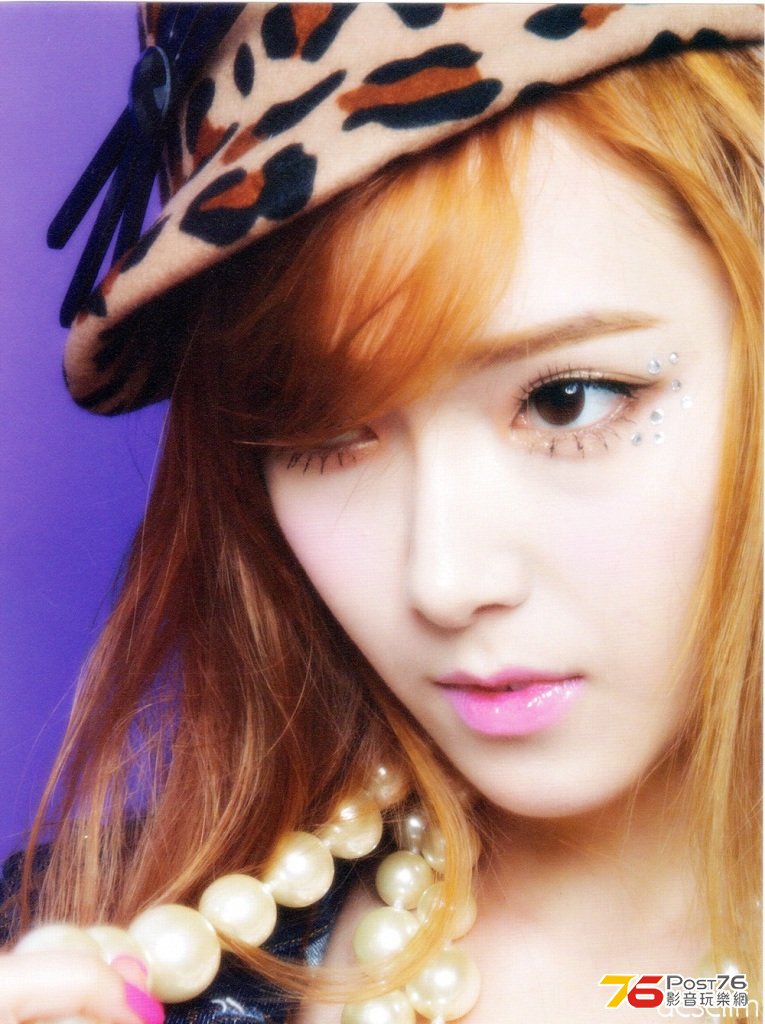 SNSD Jessica I Got A Boy Photobook 20.jpg