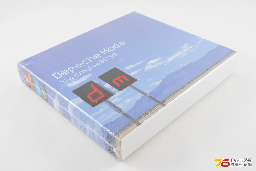 The Singles 81-98 3CD Boxset 2013 (4).JPG