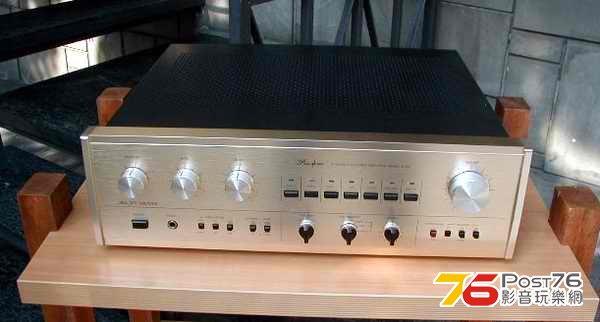 accuphase e 205.jpg