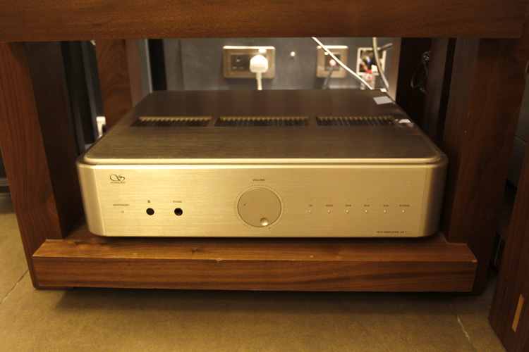 山靈 Shanling A2.1 Hi-Fi INTEGRATED AMPLIFIER (已售)