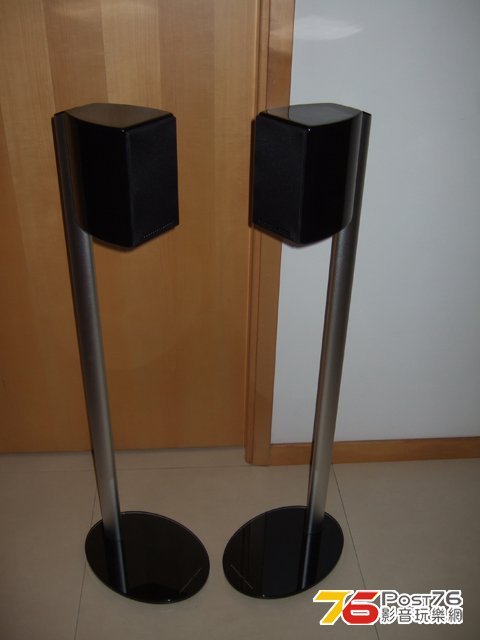speaker and stands 3.jpg