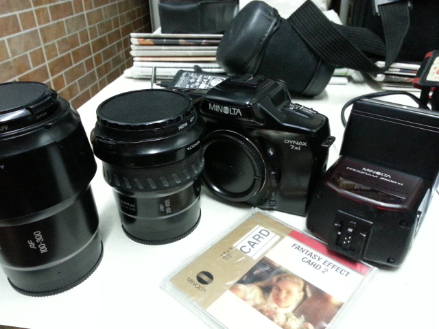 $1 任bid 無底價 Minolta FULL SET 7xi + Zoom xi AF28-105 +Zoom xi AF100-300 + 閃光燈Program 3500xi