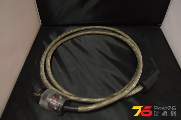 Ortofon 3900 Silver Powercord 6尺 (美頭) 電源線1條 $380a.JPG