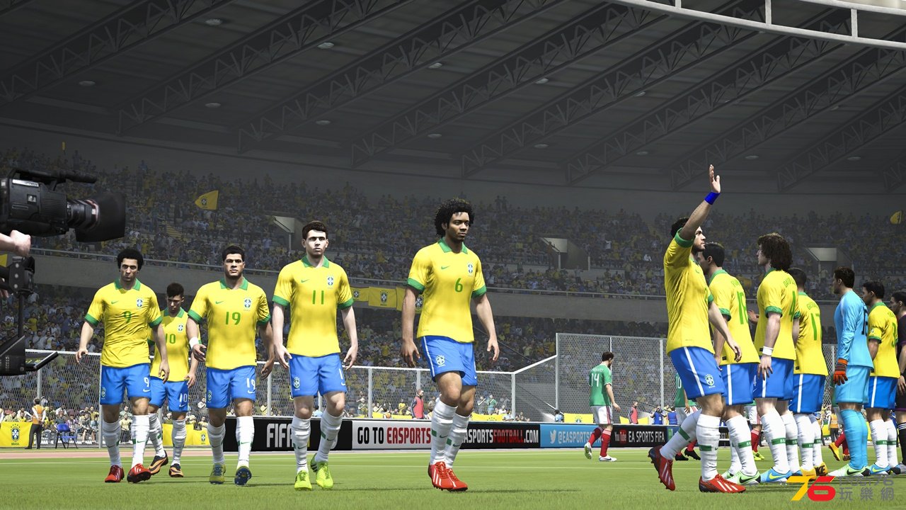 FIFA 14_PS4_Brazil_lineup.JPG