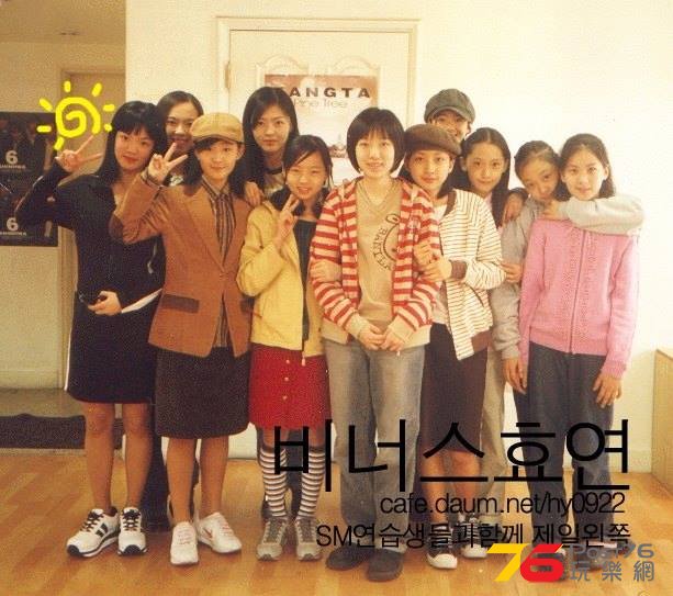 Group 062.jpg