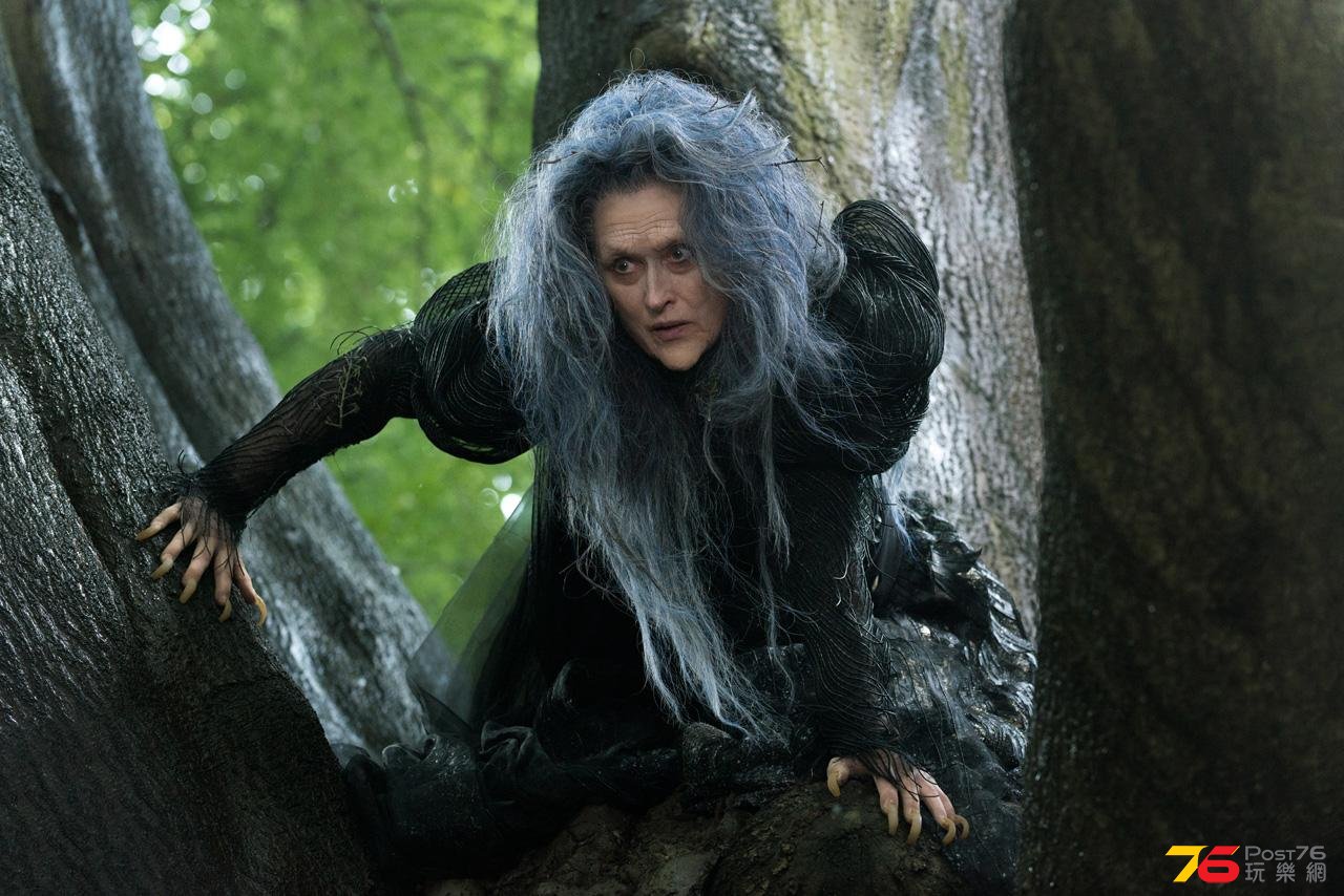intothewoods_1.jpg