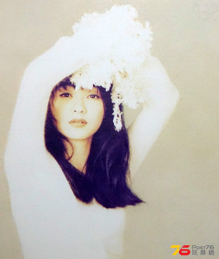 %E9%99%B3%E6%85%A7%E5%AB%BB%20-%20Welcome%20Back%20Booklet%20Photo%20e.JPG