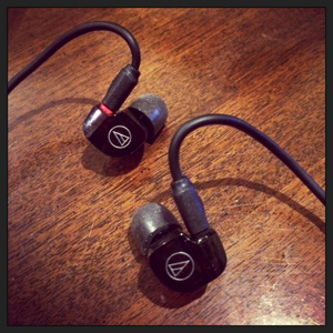 359days_audio-technica-ATH-IM02-low.jpg