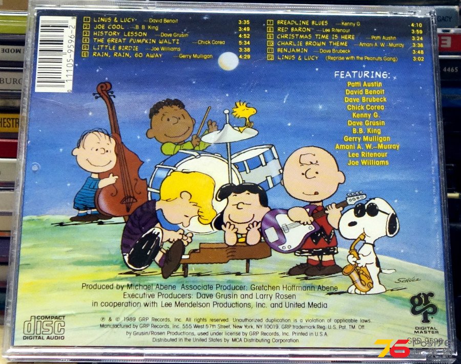 Charlie%20Brown%20Happy%20Anniversary%20b.JPG