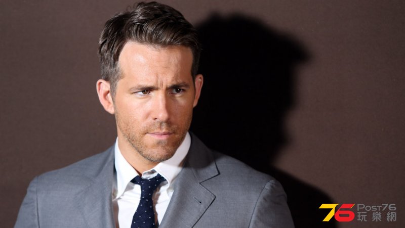 ryan_reynolds_a_l.jpg