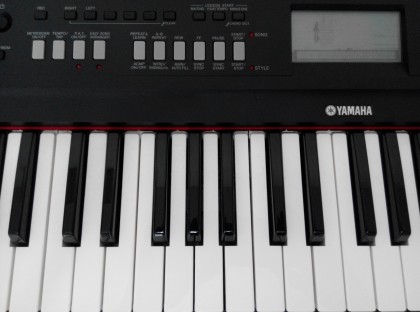 Yamaha digital keyboard