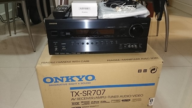 Onkyo TX-NR707 AV amp (full set with box) HKD 1800