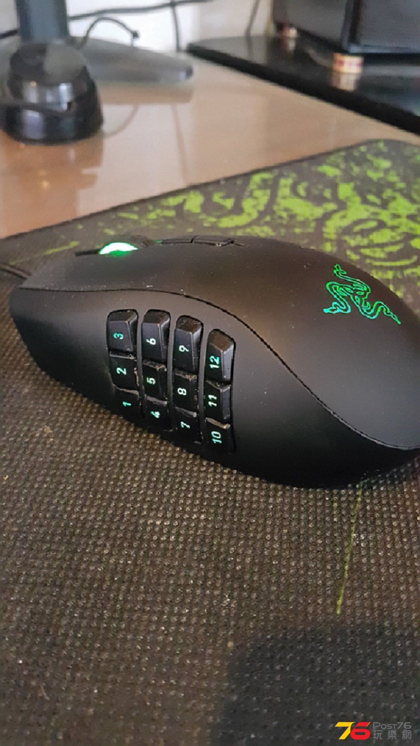 RAZER  NAGA  2014版