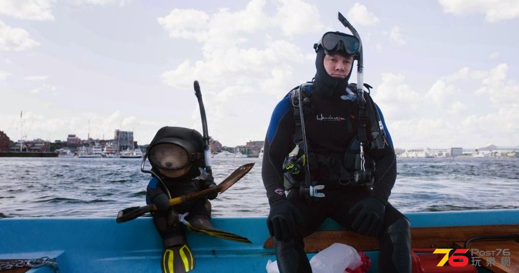 Ted-2-Wahlberg-Mark.jpg