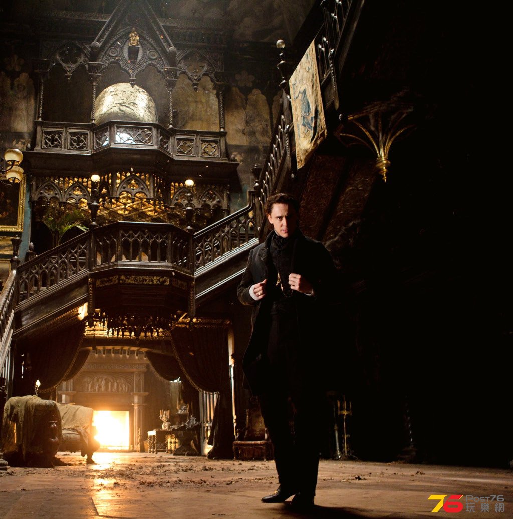 crimsonpeak_4.jpg