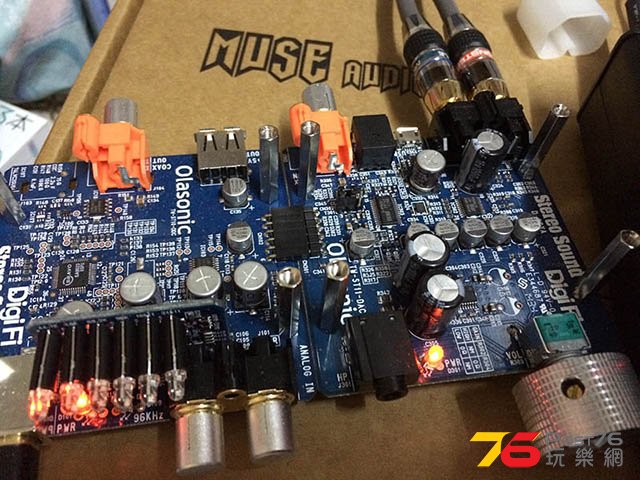 DigiFi No.15+16附送的Olasonic DDC+DAC