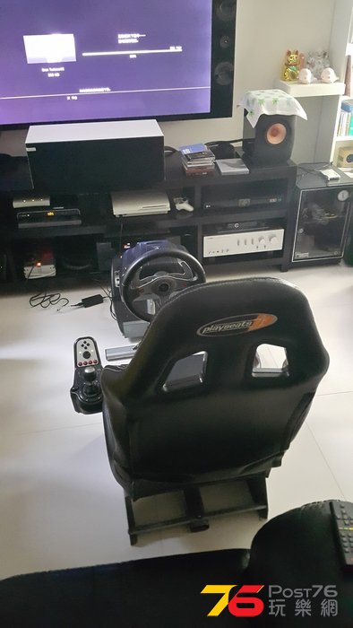 Playseat.jpg