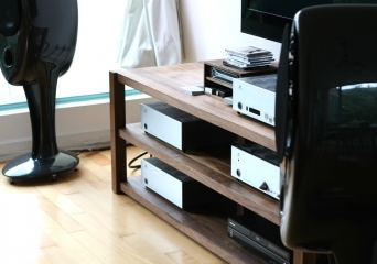 Wood Hi Fi Rack.jpg