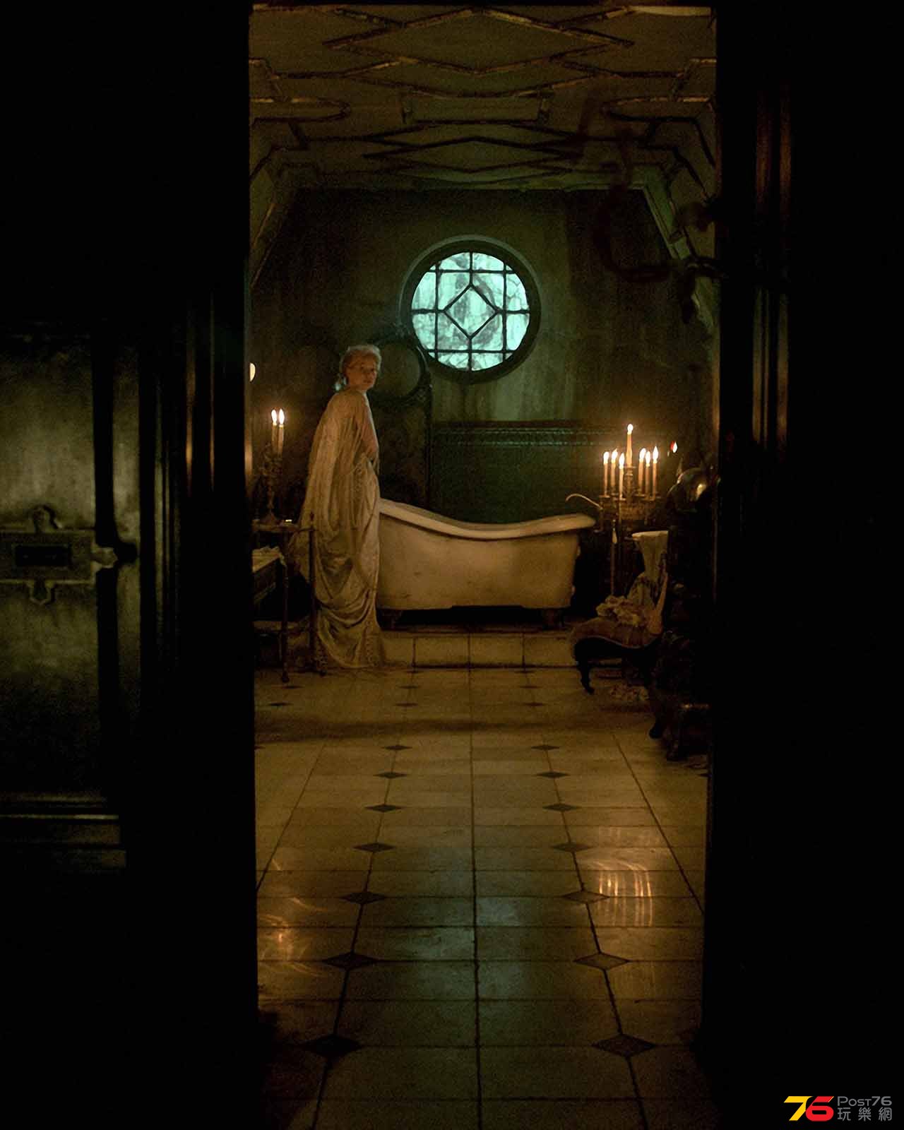 crimsonpeak0003.jpg