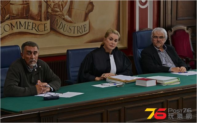 La Tête haute3.jpg